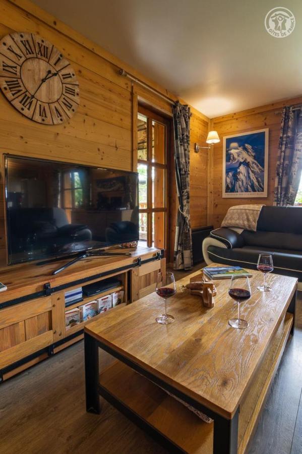 Chalet 13 Personnes-Le Vanvolet เลเซซี ภายนอก รูปภาพ