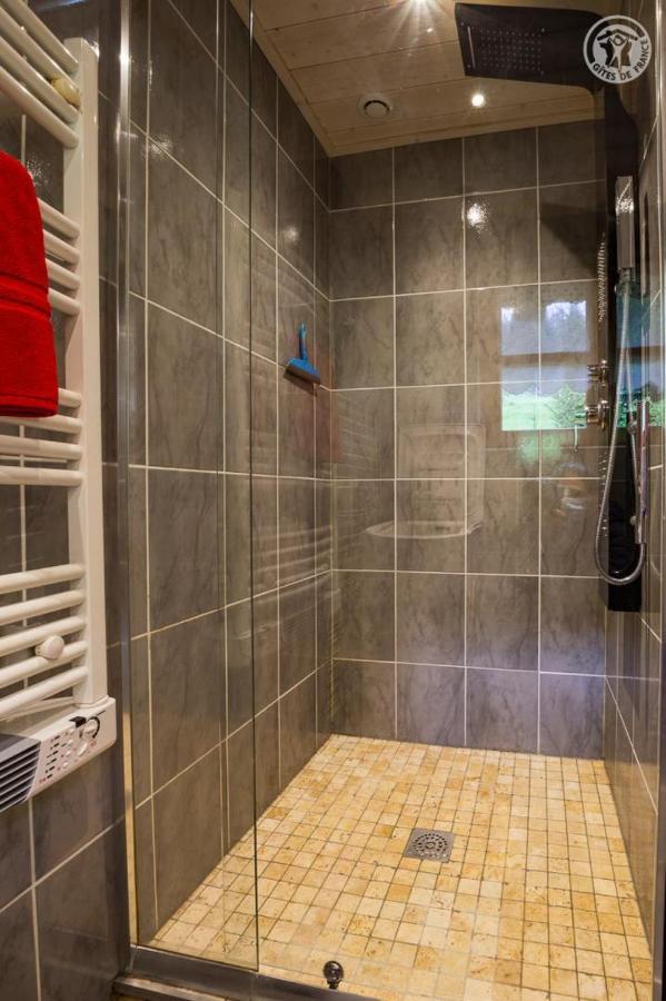 Chalet 13 Personnes-Le Vanvolet เลเซซี ภายนอก รูปภาพ